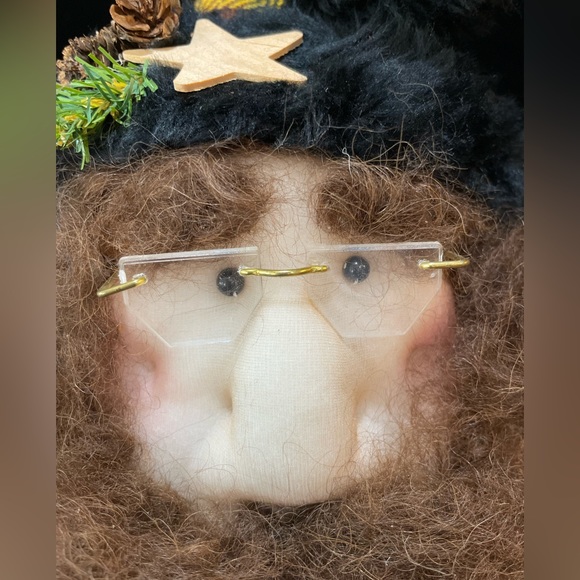 Artist created, handmade, one of a kind, vintage Santas. - Picture 3 of 12